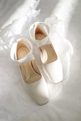 Charlotte Leather Pumps - White