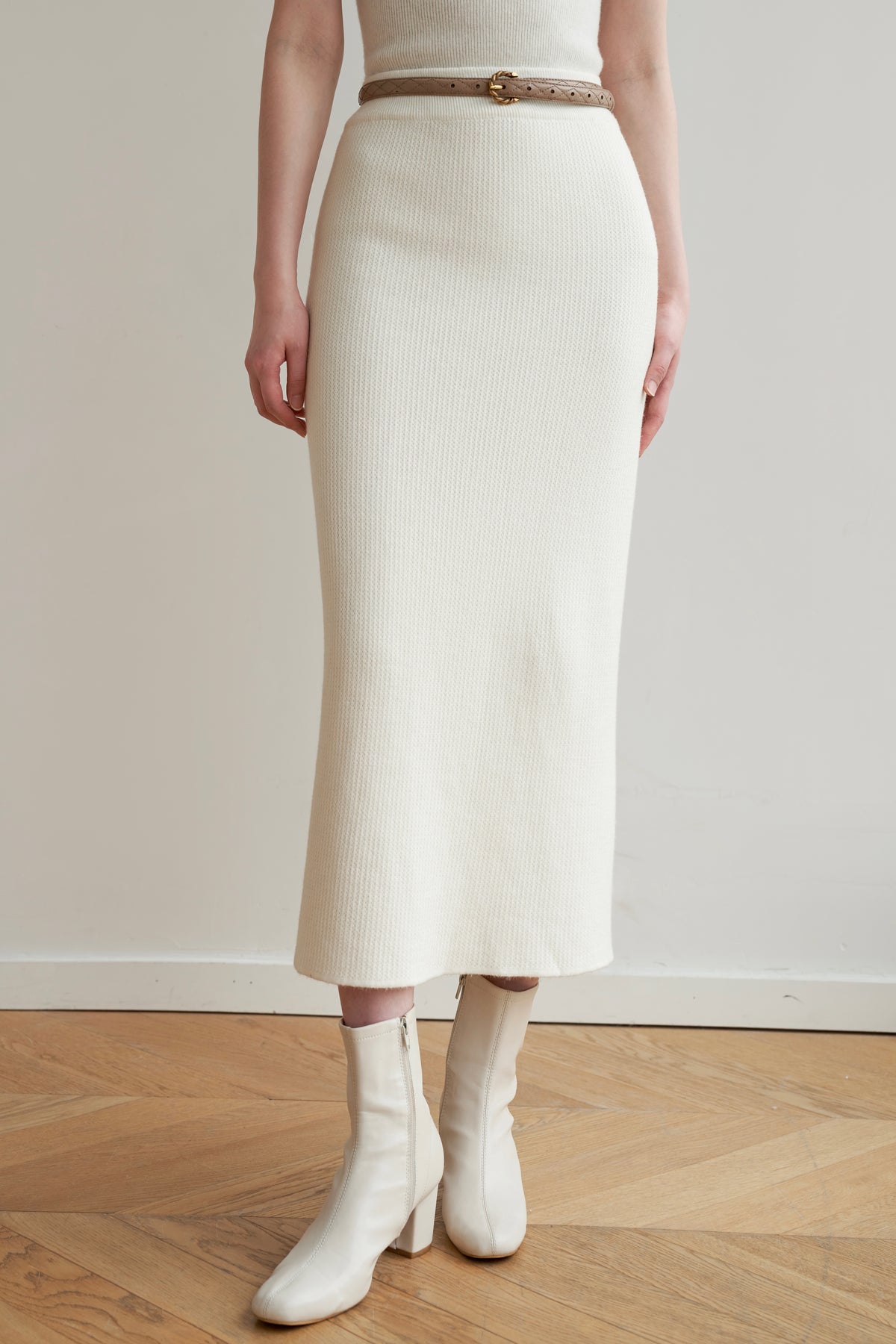 Small Reminder Midi Skirt